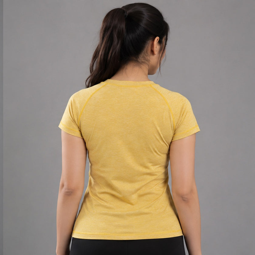 Women's activewear basic tee